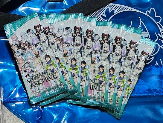Grand Archive x SquareLive booster packs (from 余書廷(黑影子) on X).